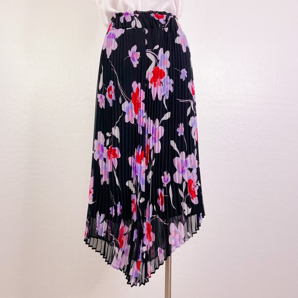 Calvin Klein Pleated Dark Floral Asymmetrical Midi Skirt Indie Whimsigoth S NWT - Picture 3 of 12